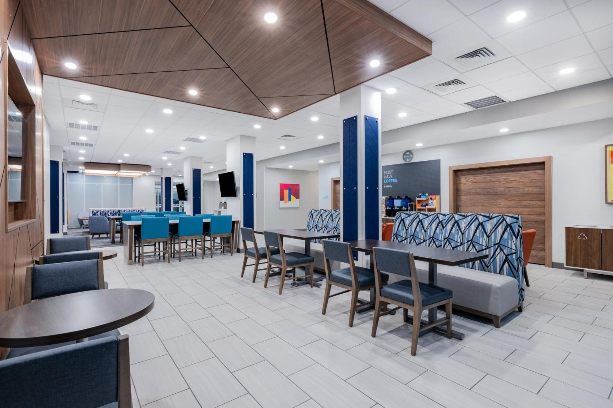 Holiday Inn Express & Suites - Nephi By Ihg Екстериор снимка