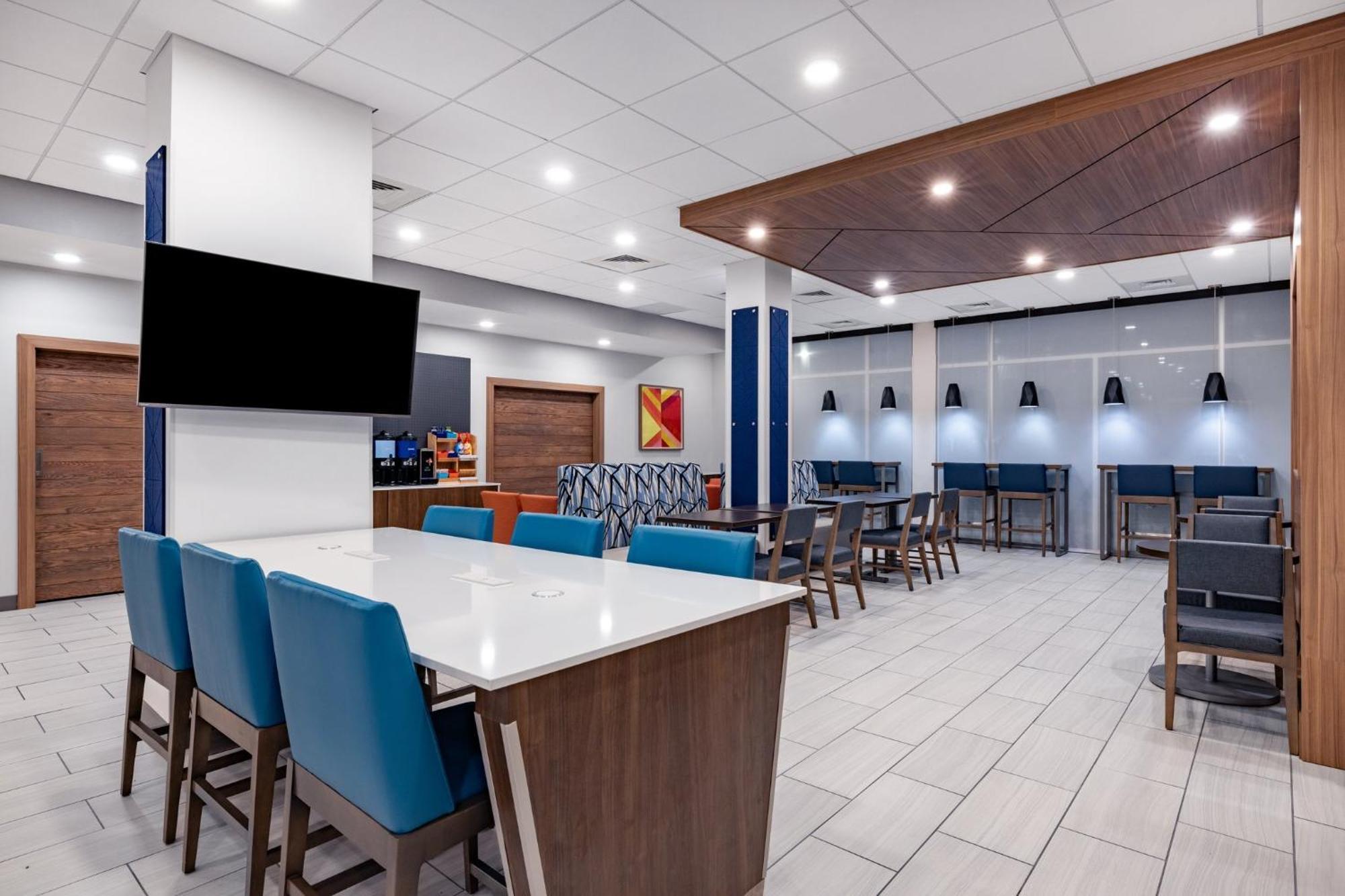 Holiday Inn Express & Suites - Nephi By Ihg Екстериор снимка